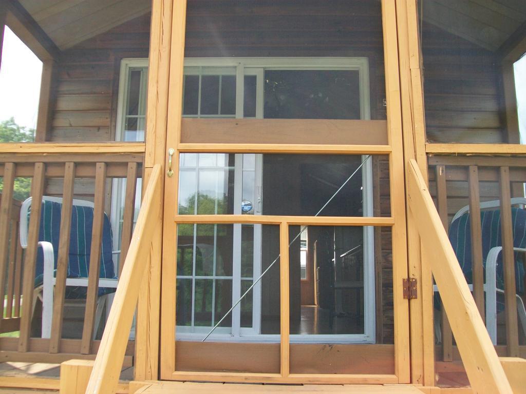 Plymouth Rock Camping Resort Rustic Cabin Elkhart Lake Экстерьер фото