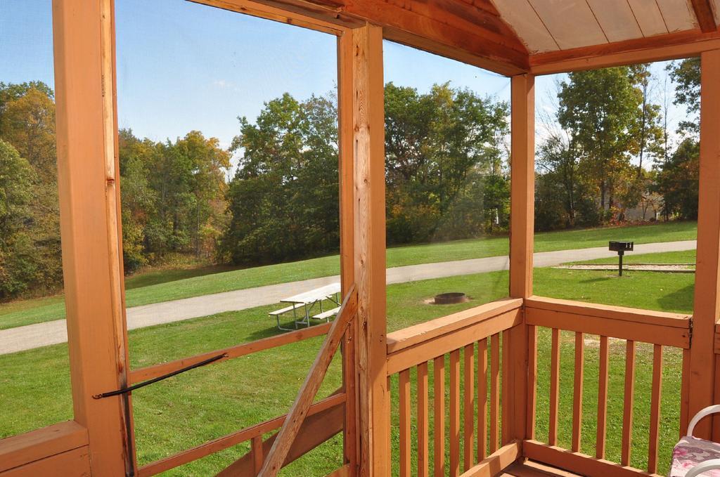 Plymouth Rock Camping Resort Rustic Cabin Elkhart Lake Экстерьер фото